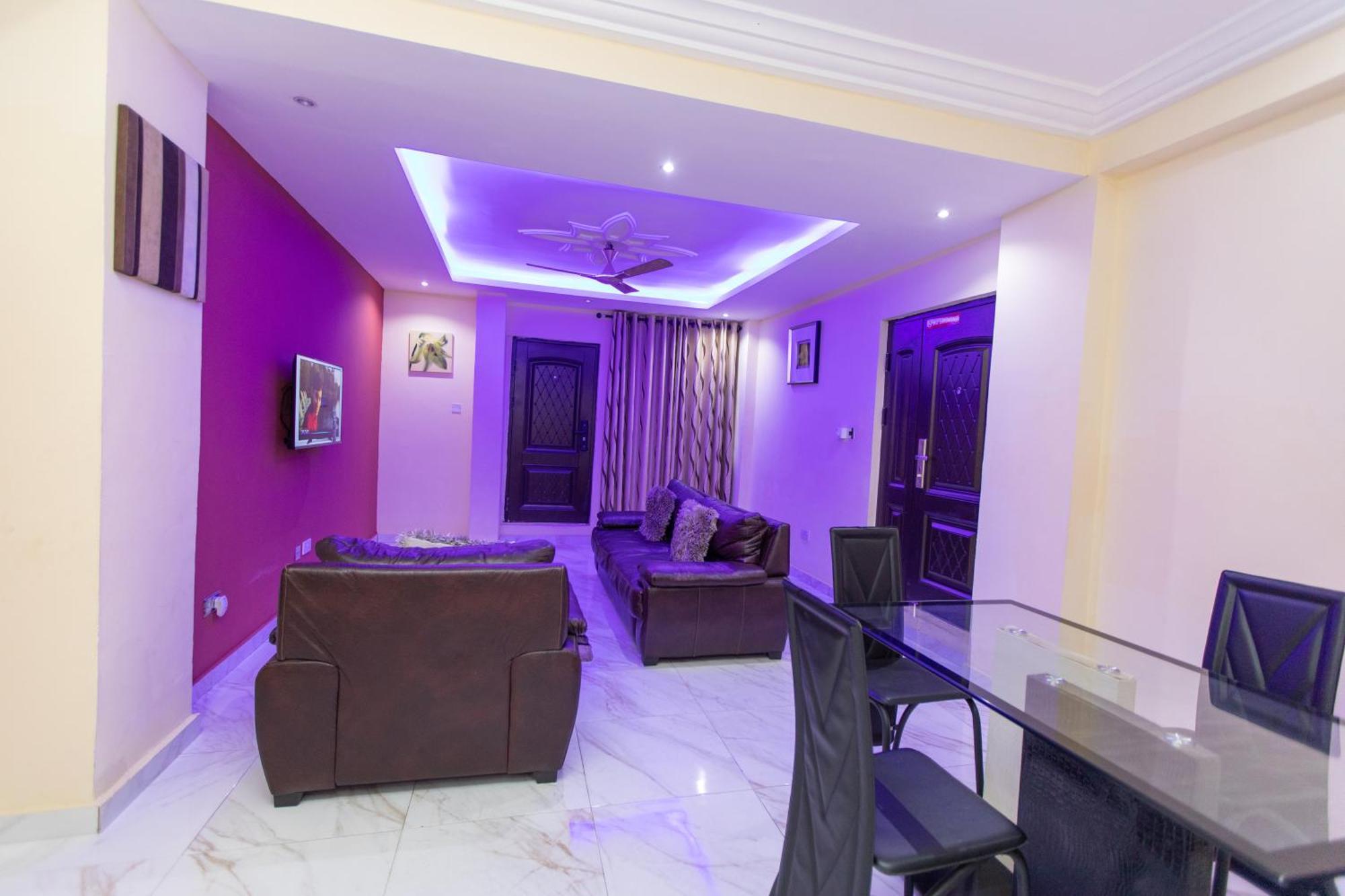 Washington Apartments - Just 25Mins Drive From The Airport Kwashieman Extérieur photo