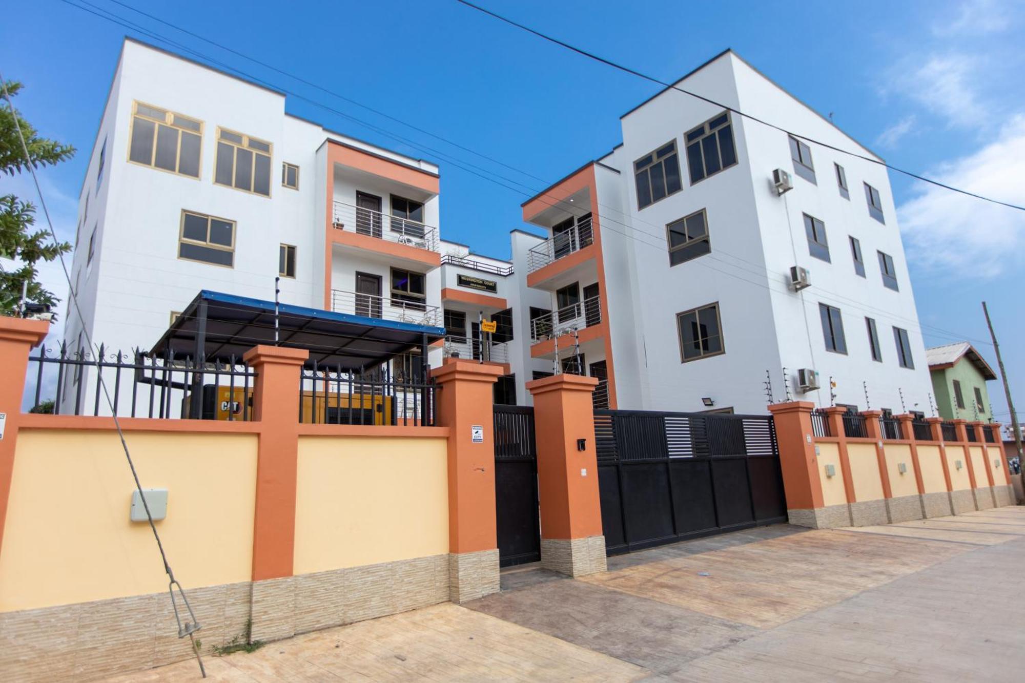 Washington Apartments - Just 25Mins Drive From The Airport Kwashieman Extérieur photo